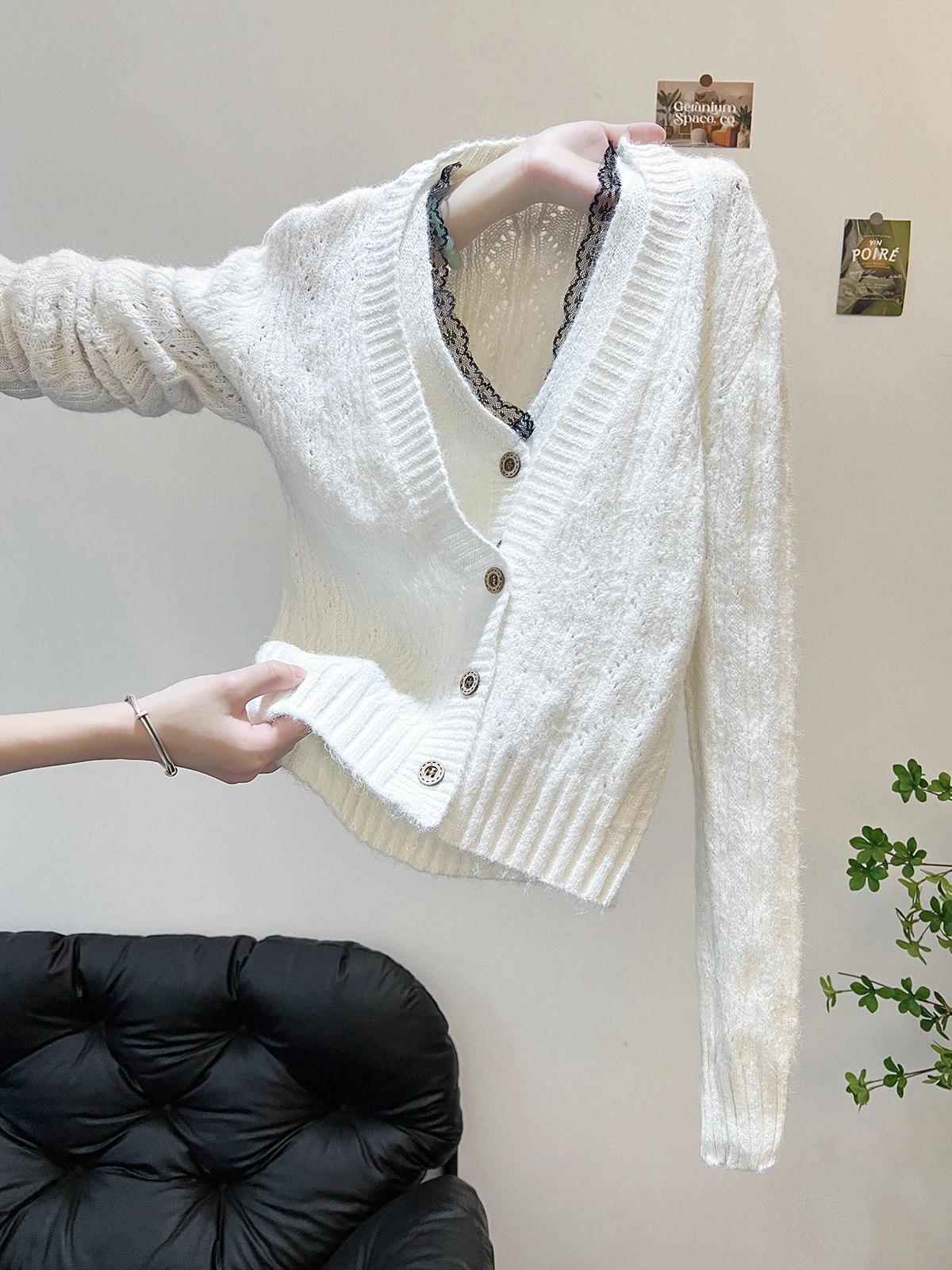 

Retro Lace Splice Fake Two-Piece V-Ne Knitted Sweater Coat Women's Autumn Winter Long Sve Top Casual Comfortable Knitwear