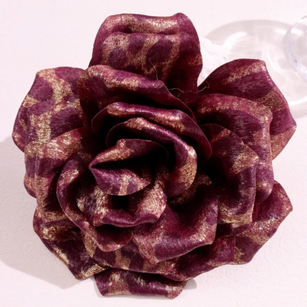 Spilla con fiori con stampa leopardata INS Spilla in metallo Spille da bavero grandi Corpetto per feste fatto a mano in tessuto zircone