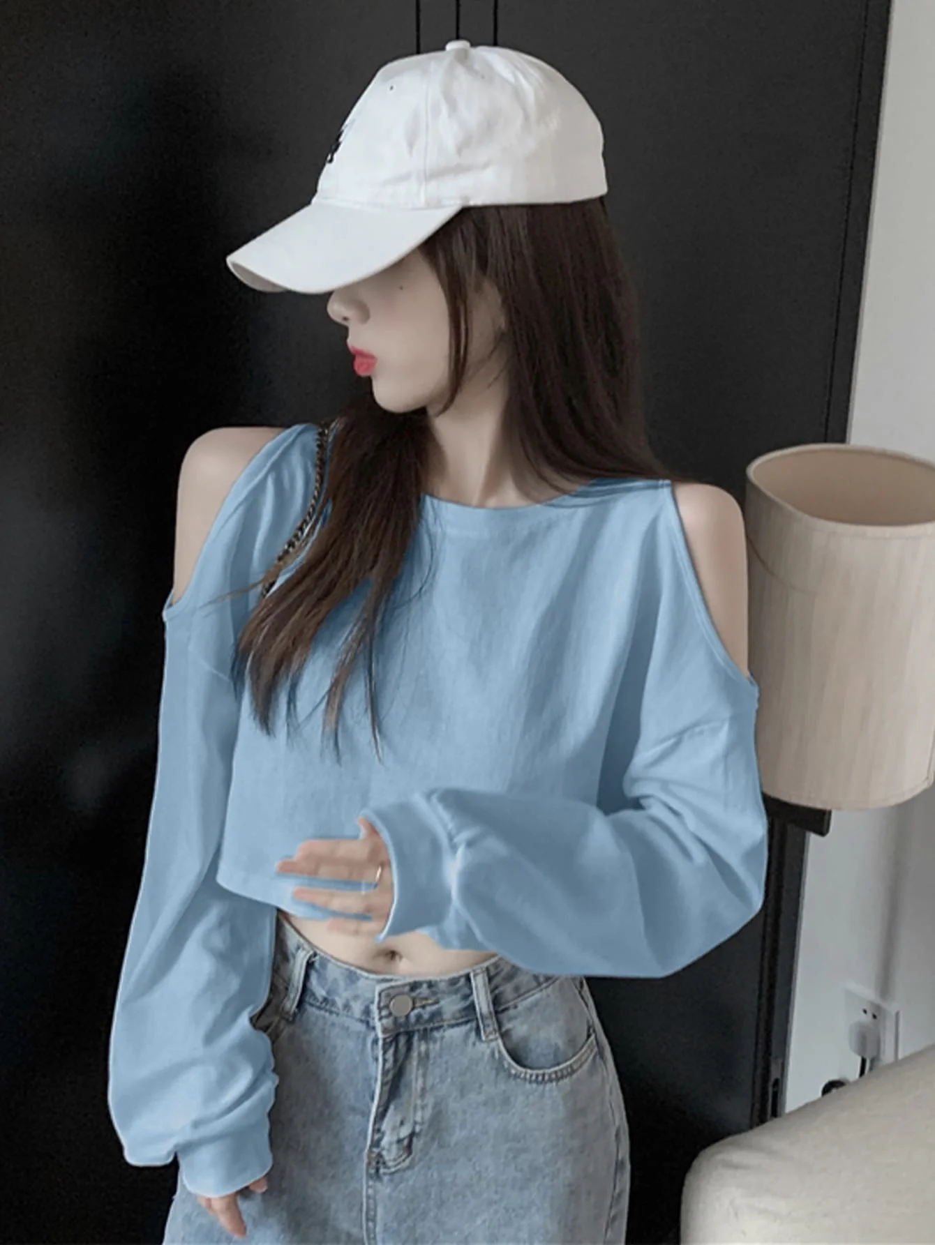 Camiseta coreana elegante de manga larga para mujer en verano, diseño de nicho fino, camisa de protección solar de color puro de manga larga con hombros descubiertos,한 Kmer, Domengtao