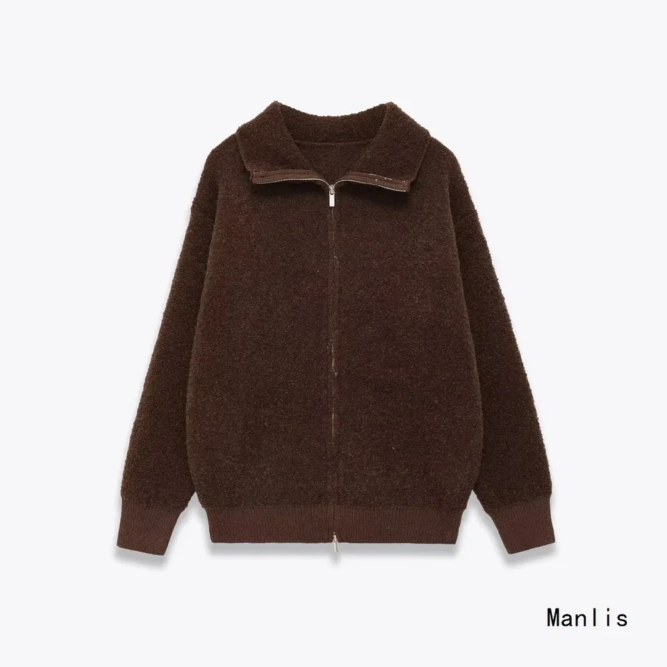 

2026 New Fashion Elegant Women Fleece Lined Woolen Pilot Loose Thickened Model Multiple Colors Available
