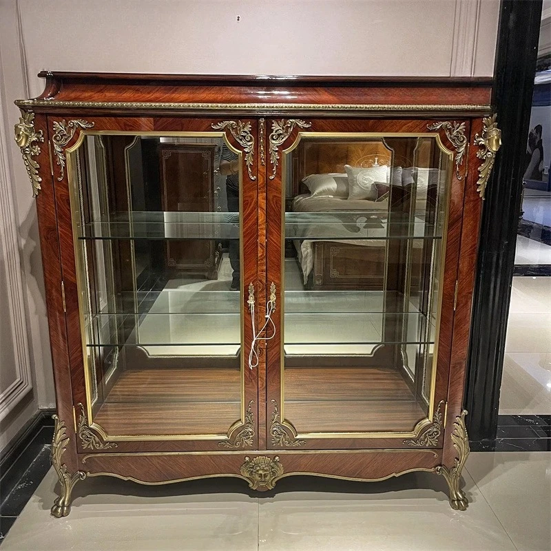 

Легкий роскошный винный шкаф из цельного дерева, обеденный боковой шкаф из красного дерева, высококачественная декоративная дизайнерская модель для хранения вещей