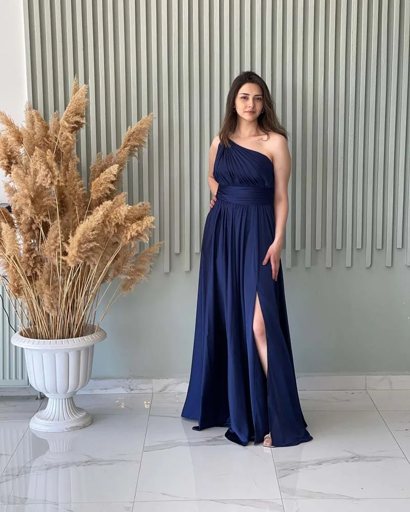 Royal Blue Evening Dress One Shoulder Side Slit Prom Dresses Pleats Strapless Party Gown Formal Women Evening Gowns Plus Size