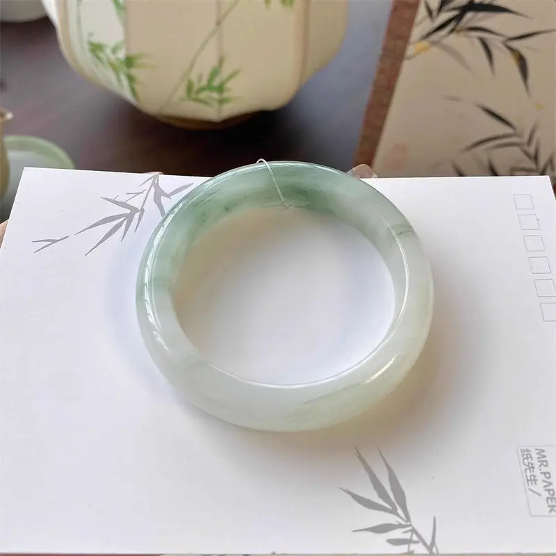 

Natural Tianshan Green Bracelet Ice Green Jade Bracelet Women's Snow Green Gold Silk Jade Round Bar Bracelet