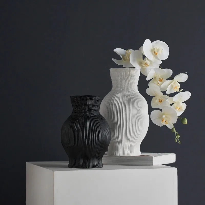 Niche original design matte black white ceramic vase modern simple Nordic living room ins soft decoration