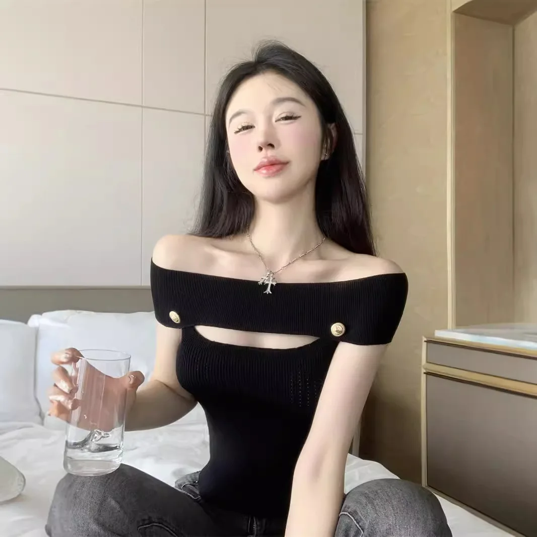 

Summer Pure Desire Style Sexy Hot Girl Versatile Hollow Out Knitted Top Women Thin Short Sleeve Off-Shoulder T-Shirt
