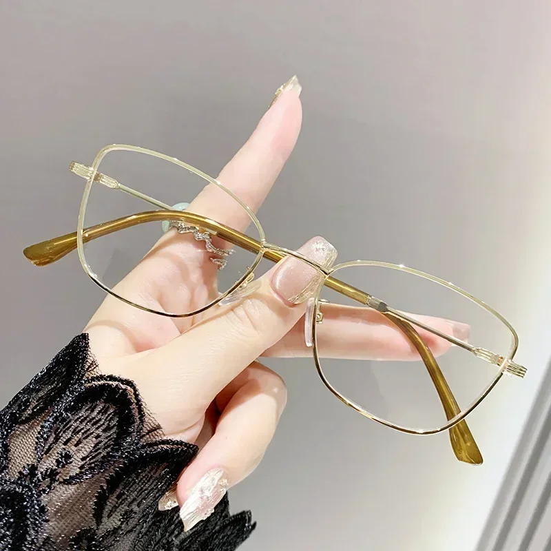 2025 Classic Square Small Frame Myopia Glasses Vintage Cat Eye Near Sight Glasses Women Clear Lens Short-sighted Eyeglasses