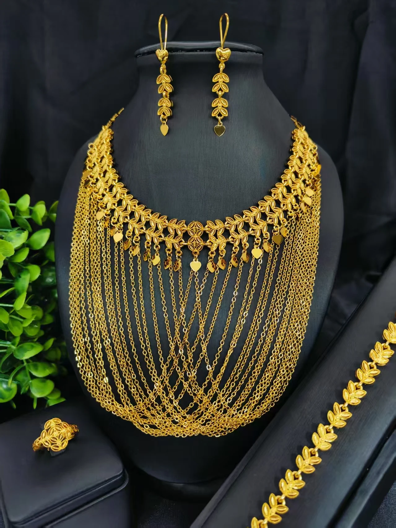 

African Dubai 24K Gold Necklace Earrings Bracelet And Ring For Wedding popular accessories Jewelry Set