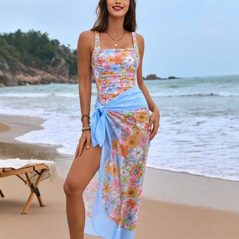 2025Conjunto de bikini estampado de tres piezas con falda cubierta de protección solar Traje de baño sexy de una pieza