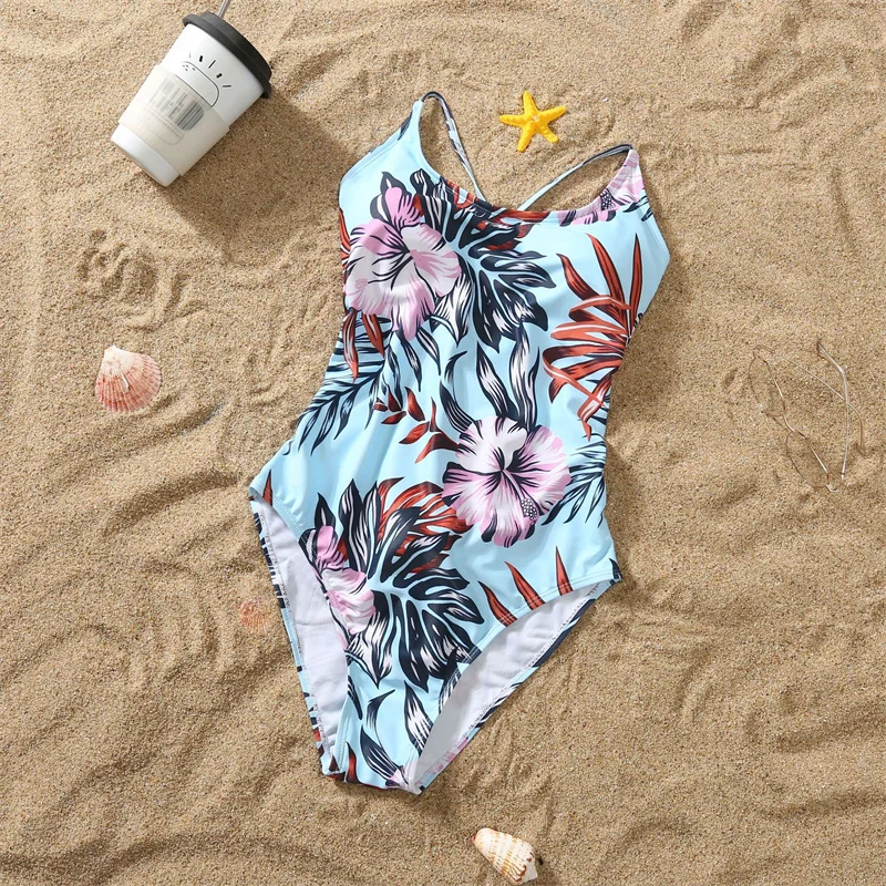 Family Matching Swimwear New Mum Daughter Printed Swimsuits Dad Son Thin Shorts Boys Girls Baby Swim Clothes Summer Beachwear view 4