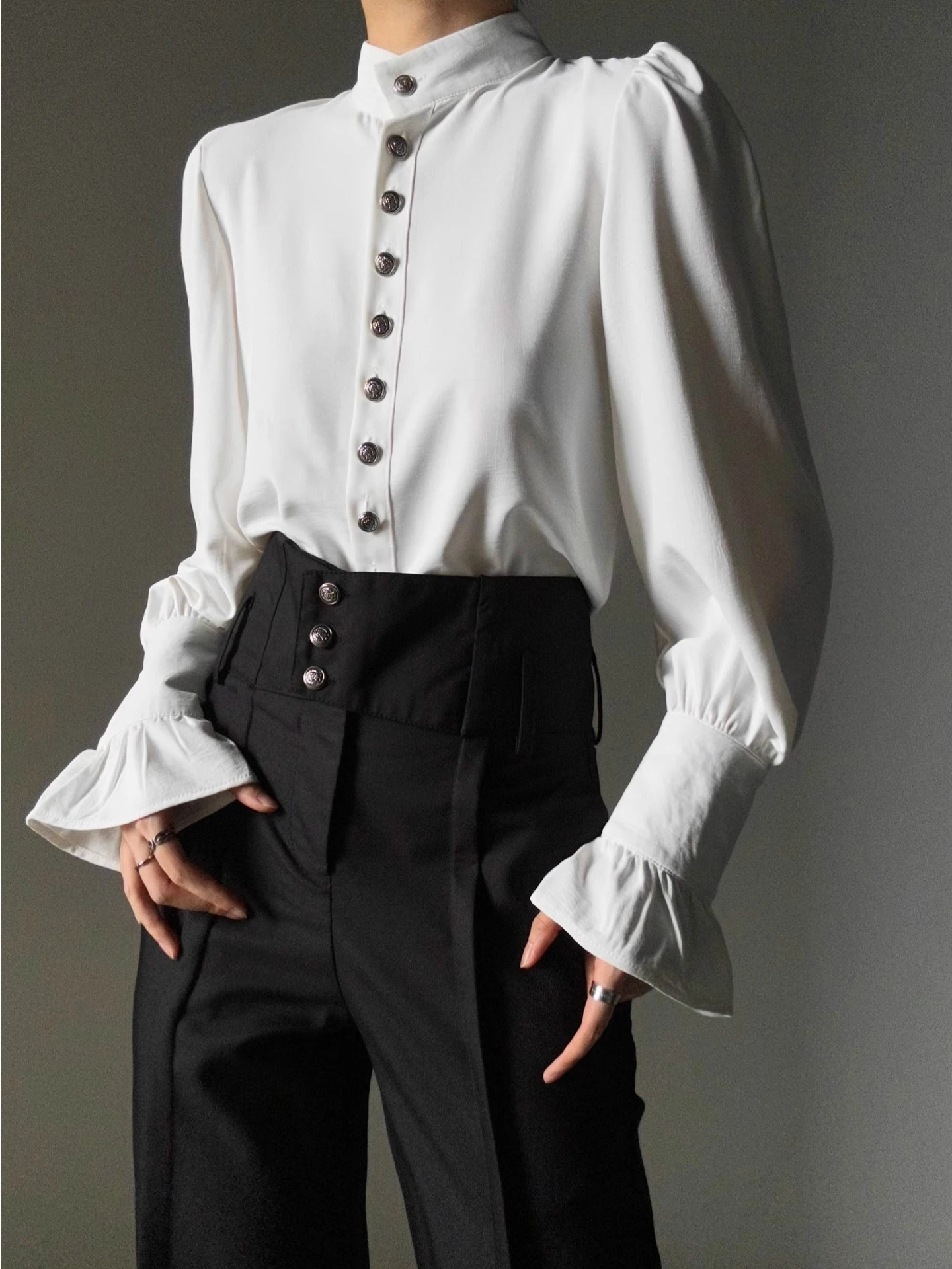 

Retro Court Sle Stand Collar Men's irt Drapey Neutral Design Polyester Fiber Long Sve Breathable Skin-Friendly Button-Up