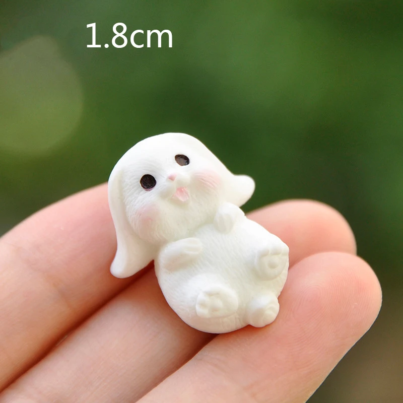 Miniature Animals Cartoon Resin Cute Creative Moss Landscape Rabbit Miniature Figurines Doll Products Mini Rabbit Ornament