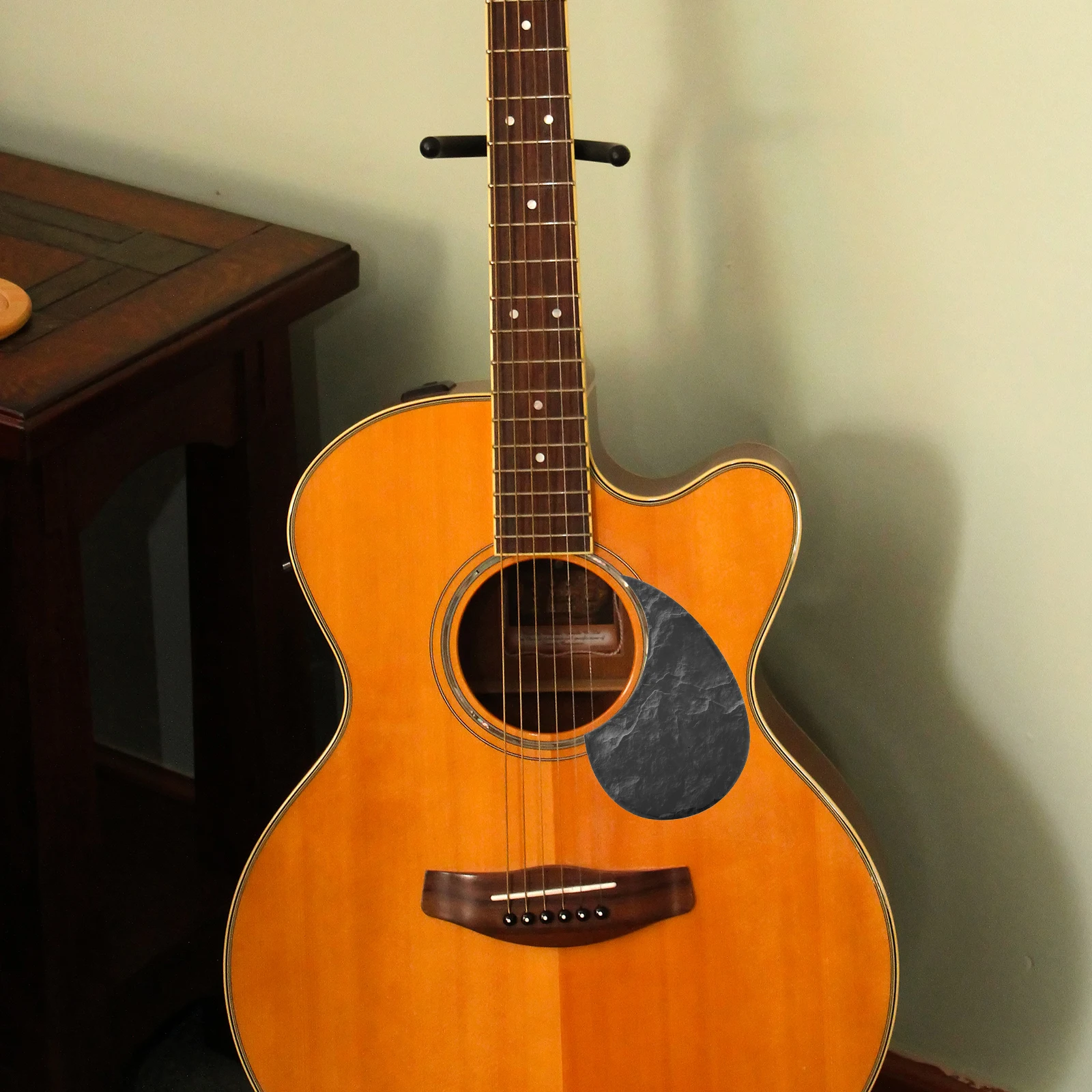 

Comma Shape Guitar Pickguard Self-Adhesive Scratch Plate Sticker for Acoustic Folk Guitar Protection Strumming Guard Accessory