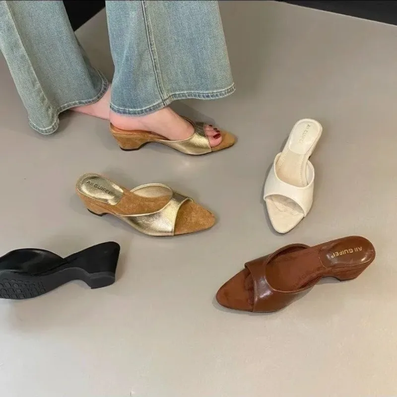 French-style Retro Open-toe Platform Heels Women's Summer Outerwear-friendly High-heeled Slip-on Flip-flops and Sandals