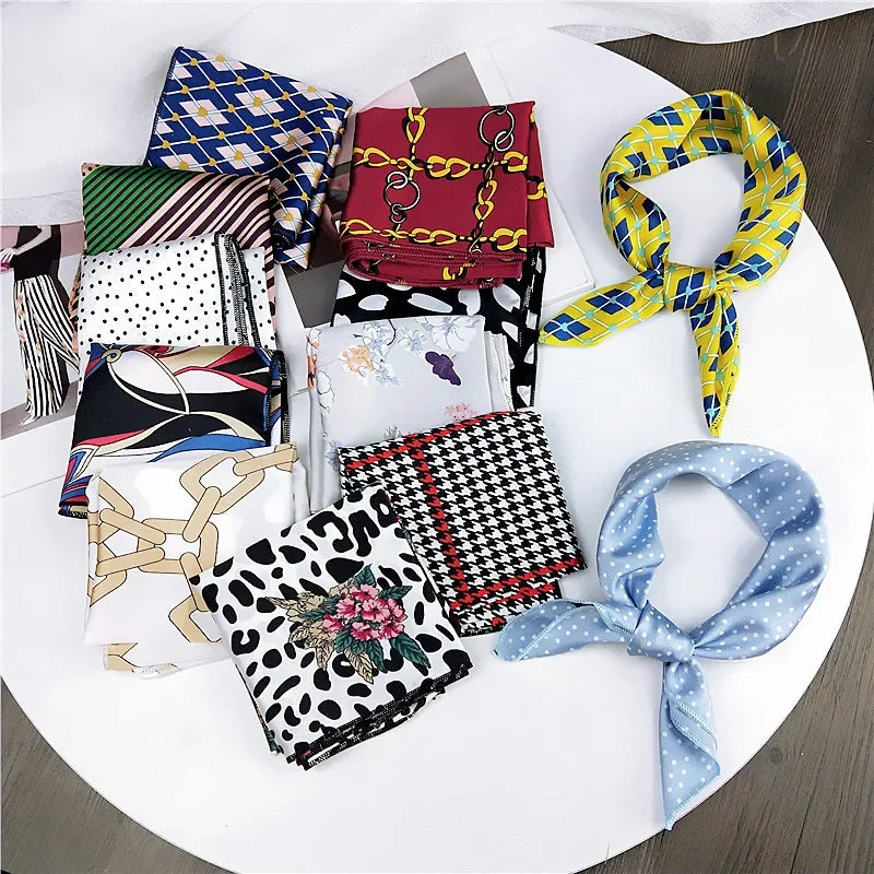 Fashion Small Neck Scarf Women Luxury Design Square Ring Wraps Scarves Korean Versatile Decoration Print Summer Foulard Femme