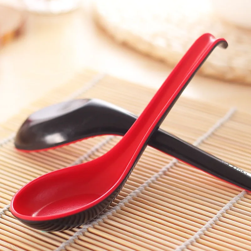 2pcs Japanese Style Melamine Red Black Soup Spoon Long Handle Simulated Ceramic Ramen Spoon Drop-resistant Heat-resistant