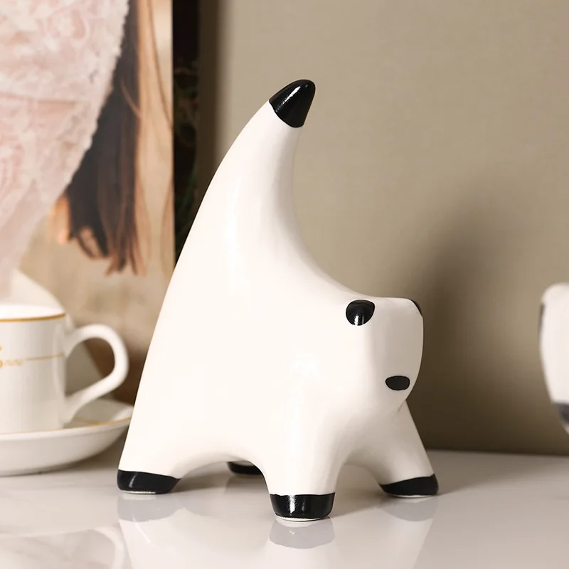 

Creative Light Luxury Flat Face Cat Striped Ceramic Ornament Modern Home Soft Decoration Model Room Sales Office Accessories Cra