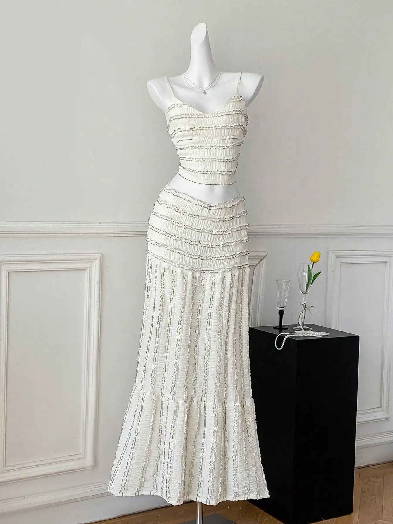 

Women White Ruffle Strap Crop Top And Maxi Skirt Two Piece Set Boho Casual Summer Outfit