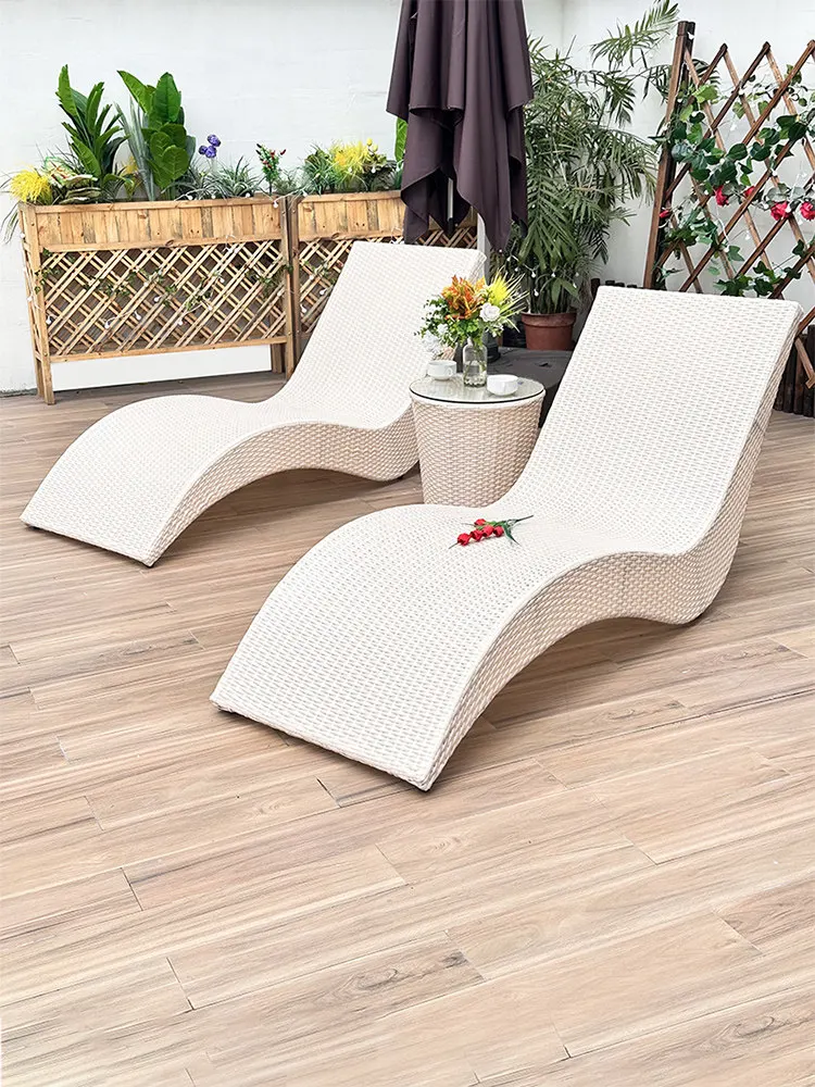 & Outdoor Lounge Bed & Chaise Longue-Minimalist Modern Wicker Movable Sun Lounger for Balcony Patio Garden Pool & Beach Use view 3
