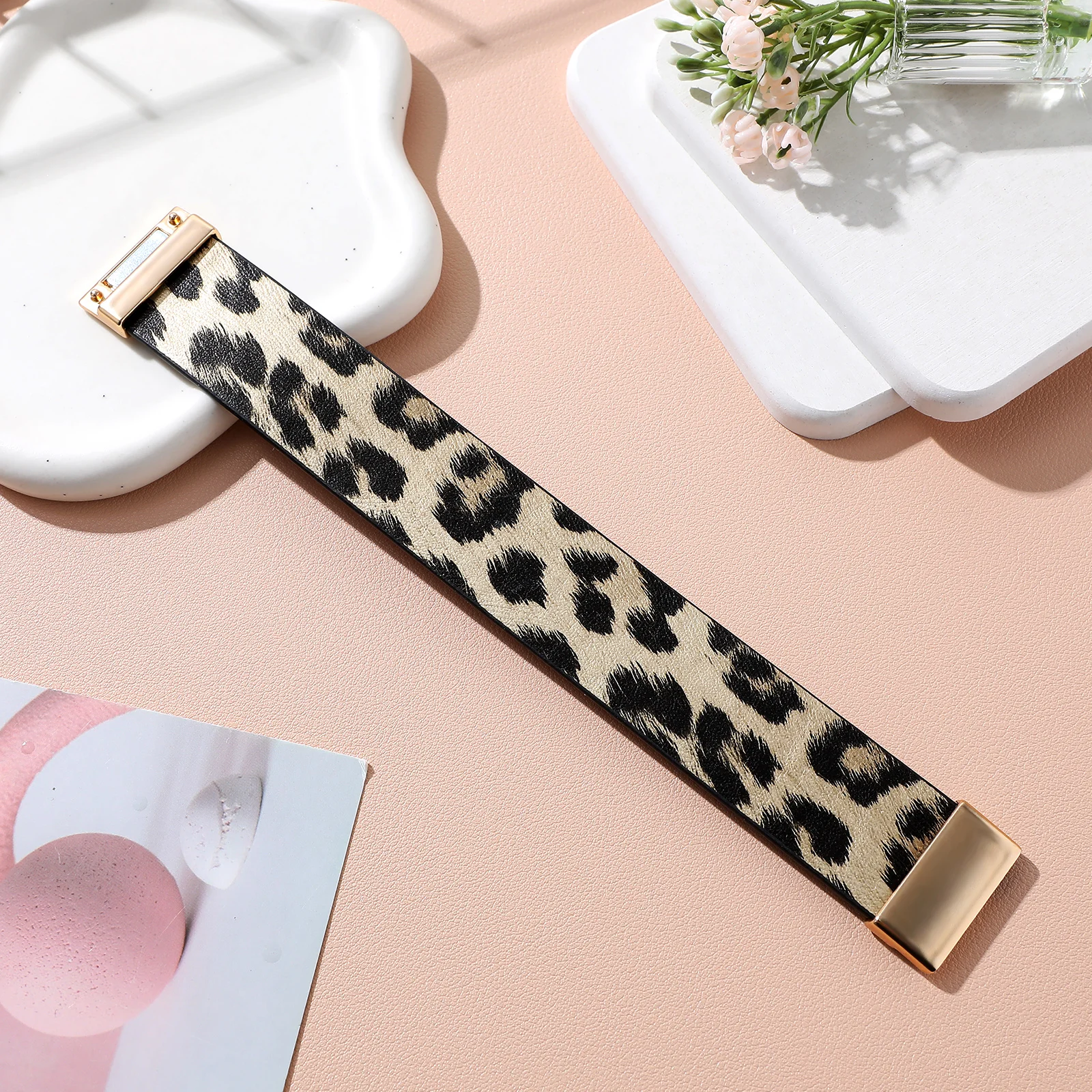 

Leopard Print Bracelet Wide Fashion Artificial Wrap Cuff Bangle Comfortable Women Accessories Punk Style Jewelry