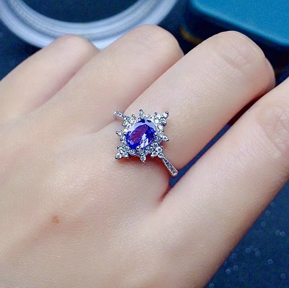 

Elegant Tanznaite Silver Ring for Party 0.7ct 5mm*7mm VVS Grade Natural Tanzanite Ring 925 Silver Tanzanite Jewelry