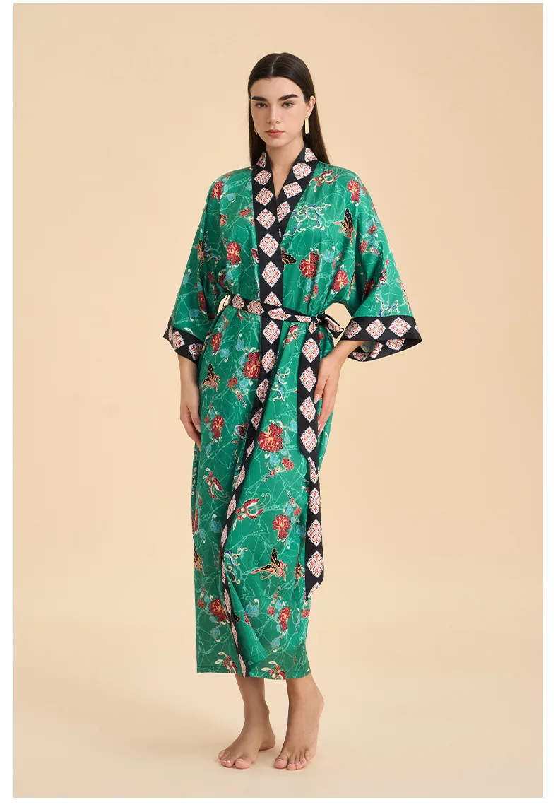 

Satin Robes Bridesmaid Robes Bride Robe Women Wedding Long Bathrobe White Belt Print Satin Robe