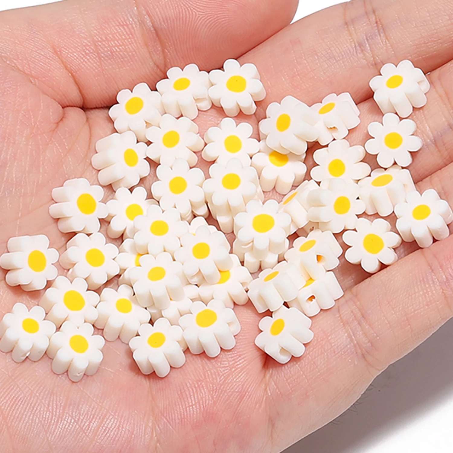 50/100/200pcs 9mm Cute White Daisy Beads Polymer Clay Beads For Jewelry Making DIY Bracelet Necklace Earrings Craft Accessories