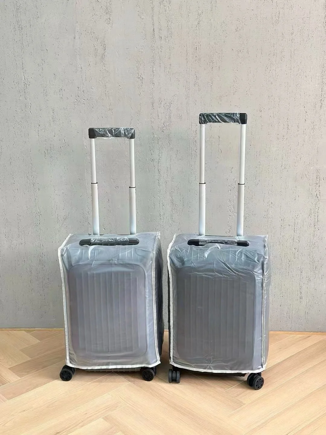 

Роскошный чемодан серии R, одобренный круглым механизмом, ручная кладь, немецкий ПК + расширение | Праздничный подарок для руководителя Edge Connouty