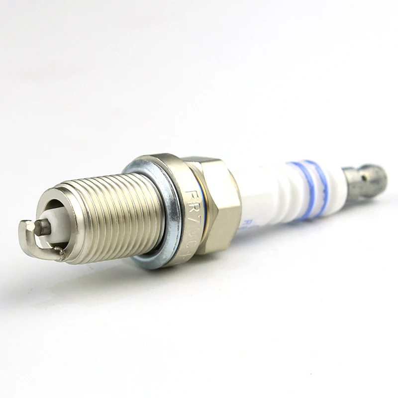 Copper Core FR7DC +8 Spark Plug Nickel Alloy Candles 0242235666 Car Engine Parts For Chrysler Dodge  Cars