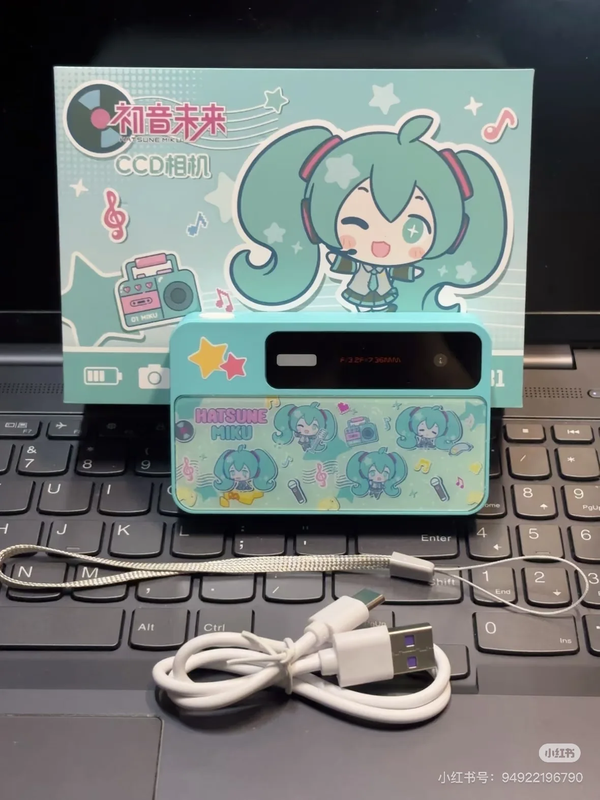 nouvel-appareil-photo-numerique-original-hatsune-miku-ccd-600-mah-figurine-de-dessin-anime-accessoire-miku-cadeau-d'anniversaire-pour-enfants