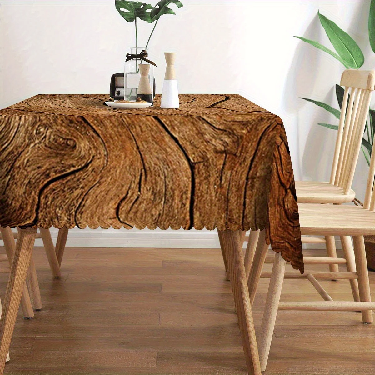 One rectangular tablecloth in rustic farmhouse style with wood grain pattern, 120 grams per square meter in thickness.zyc