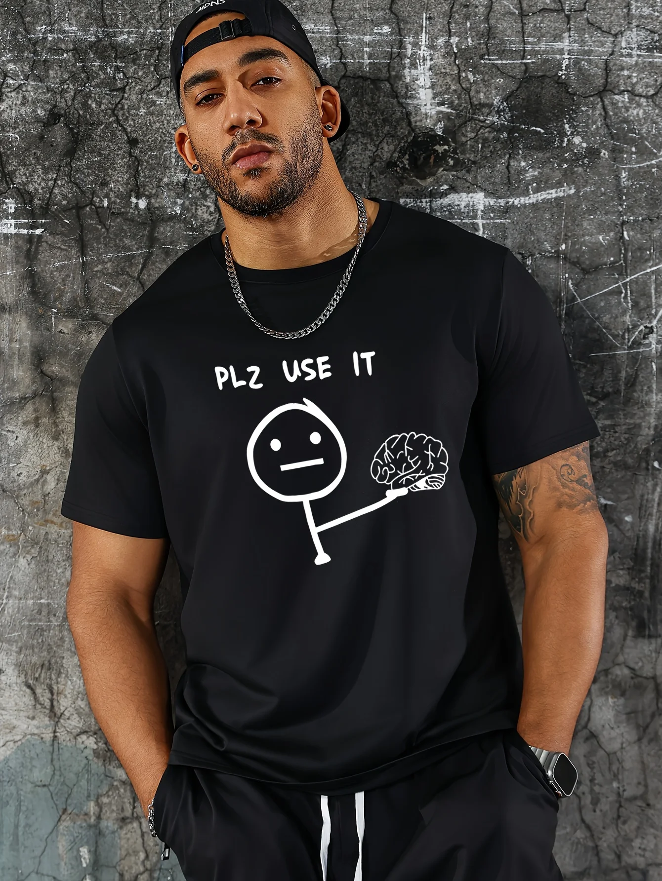 

Mens Tshirt with line drawings and letter prints Fashion Tshirt Round Neck Short Sleeve