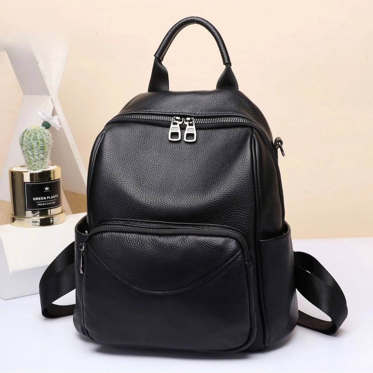 

2026 New Fashion Luxury Brand Cow Genuine Leather Women Backpacks Female Ladies Girl Student Korean Casual Designer Backpack