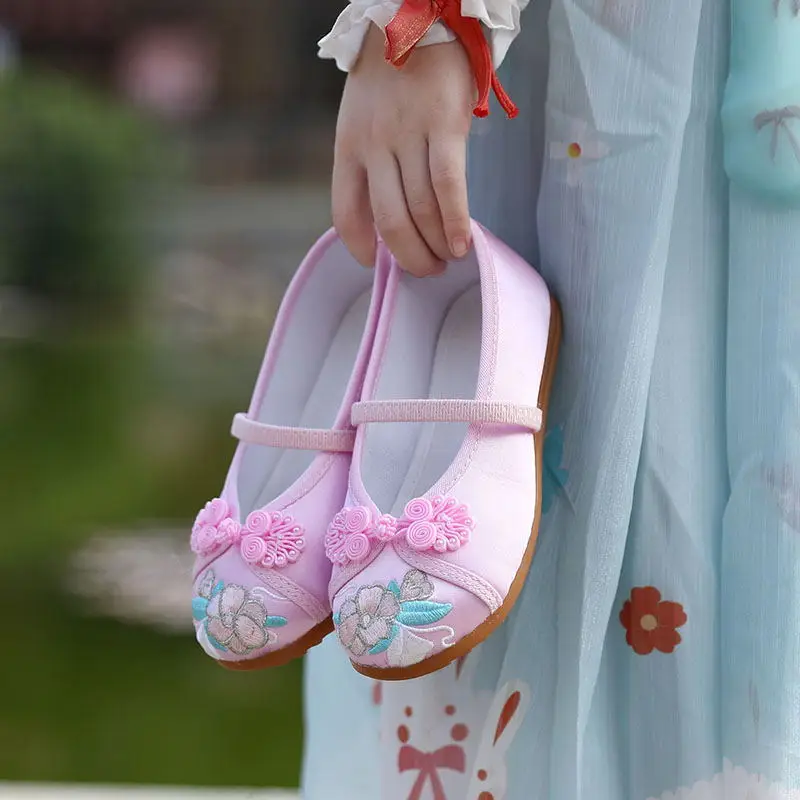 Traditional Style Flats Ethnic Dance Vintage Hanfu Soft Shoes Children For Chinese Girl Embroidered Floral Cloth Shoes