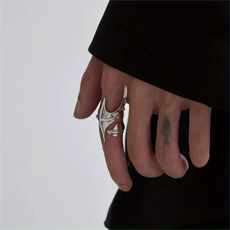 Persönlicher, unregelmäßiger, hyperbolischer Cyberpunk-Gothic-Hip-Hop-Punk-Alien-Ring aus Legierung, Unisex-Fingerringe, Schmuck, Kostüm-Accessoires