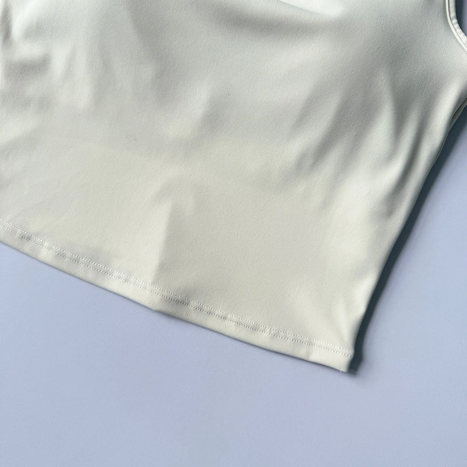 Sexy Kontrastierender Zweiteiliger Einteiler mit Doppelten Schulterträgern, Neckholder-Sport-BH für Fitness, Yoga, Pilates und Lauftraining – Detail 12