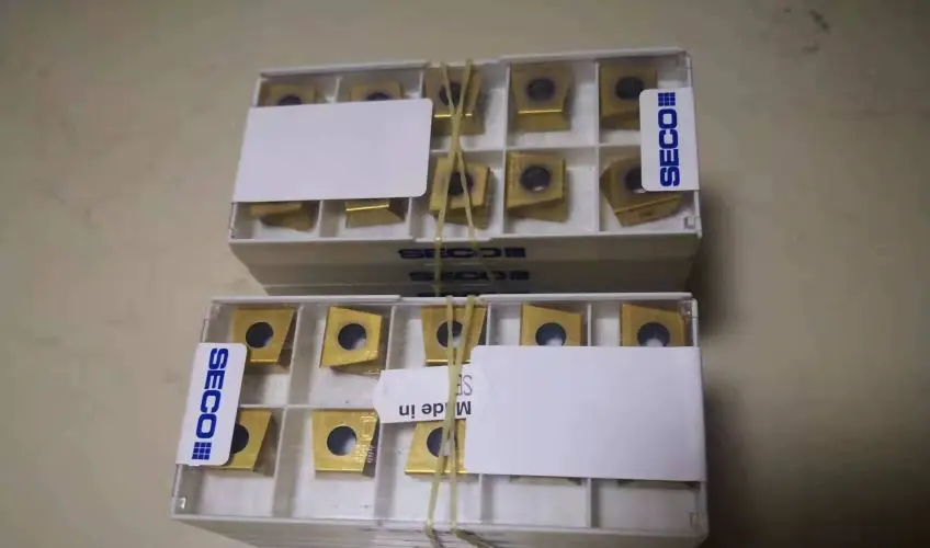 

Hard alloy cutting blades XNHQ140708TN4-M11,F40M