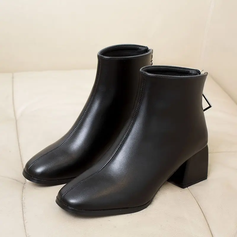 

Меховые ботильоны, осенне-зимние элегантные женские ботильоны на среднем каблуке, распродажа высокого качества, дизайнерские роскошные популярные женские короткие туфли