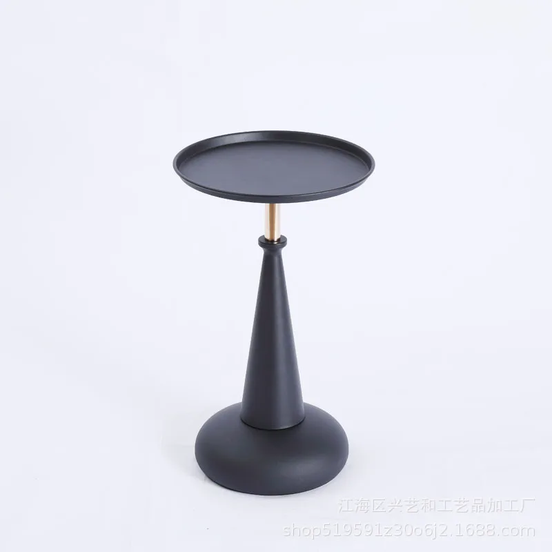 

Cream-style sofa side table, black mobile coffee table, mini balcony wrought iron small table, light luxury corner table