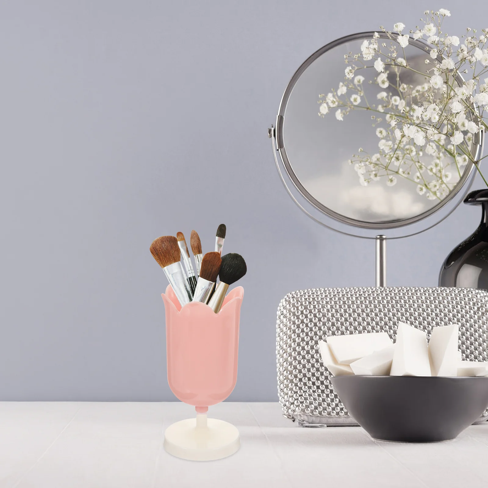 

Plastic Tulip Pen Holder Compact Desktop Organizer Makeup Brush Storage Bucket Pen Holder Vanity Organizer Stationery Supplies