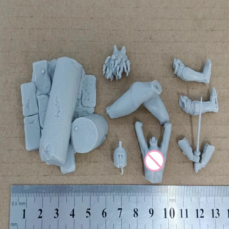 Figura de resina a escala 1/24, Kit de modelo de guerrera griega, escultura sin pintar, juguetes DIY