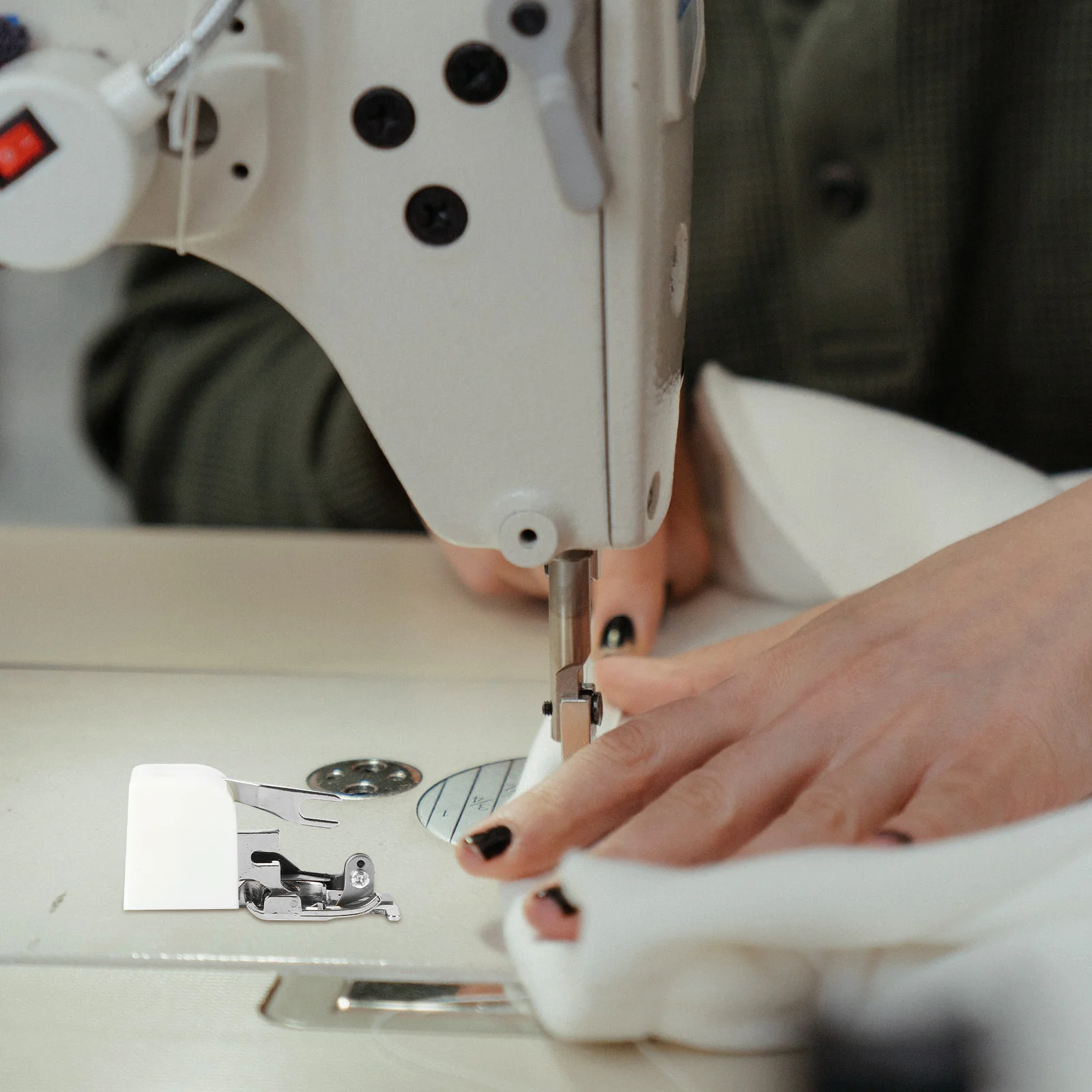 

Sewing Machine Side Cutter Presser Foot Low Shank Compatible with Babylock Viking Euro- Overedge Stitch