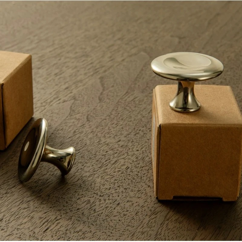 Modern Bedroom Kitchen Cupboard Drawer Pulls Solid Brass Titanium Silver Furniture Door Knobs and Cabinet Handles Home Hardware