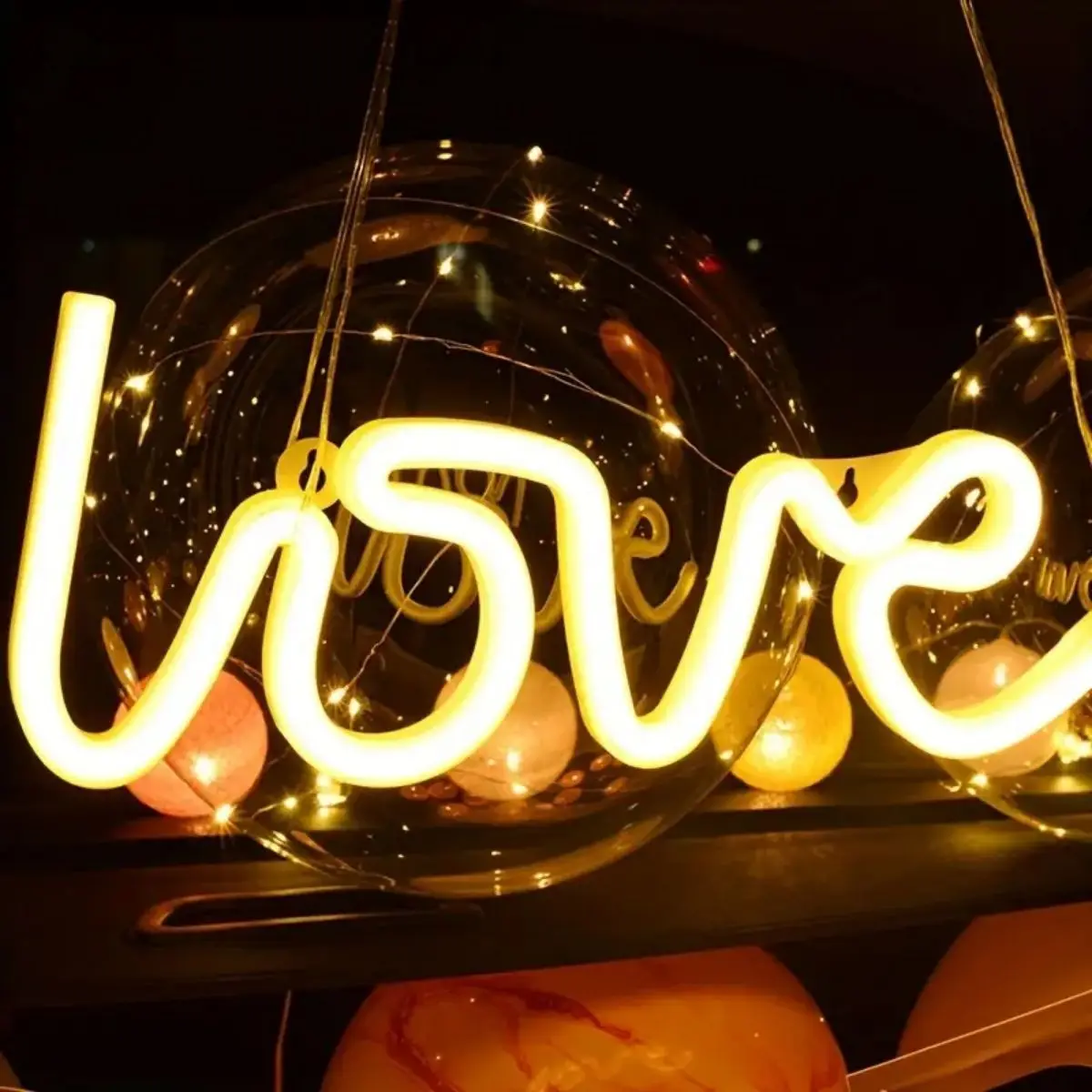 1pc LOVE Shape LED Neon Sign,Battery Powered Novelty Letter Neon Mini Night Light,For Bedroom Kids Room Party Home Wall Decor