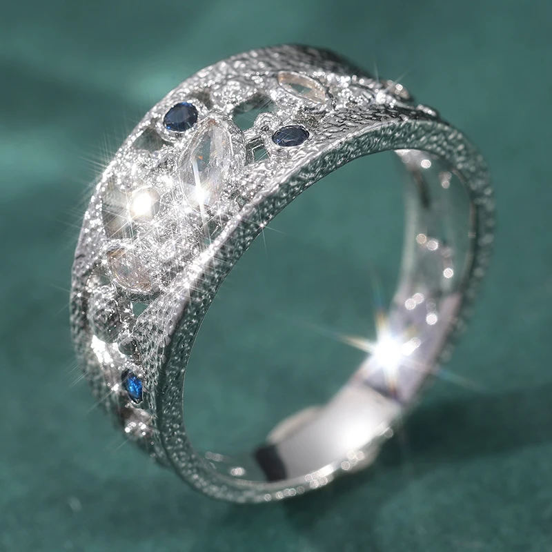 Schillernder silberfarbener, mit blau-weißen CZ-Steinen besetzter Damenring, geometrisch, hohl, für den täglichen Gebrauch, Partyschmuck – Detail 3
