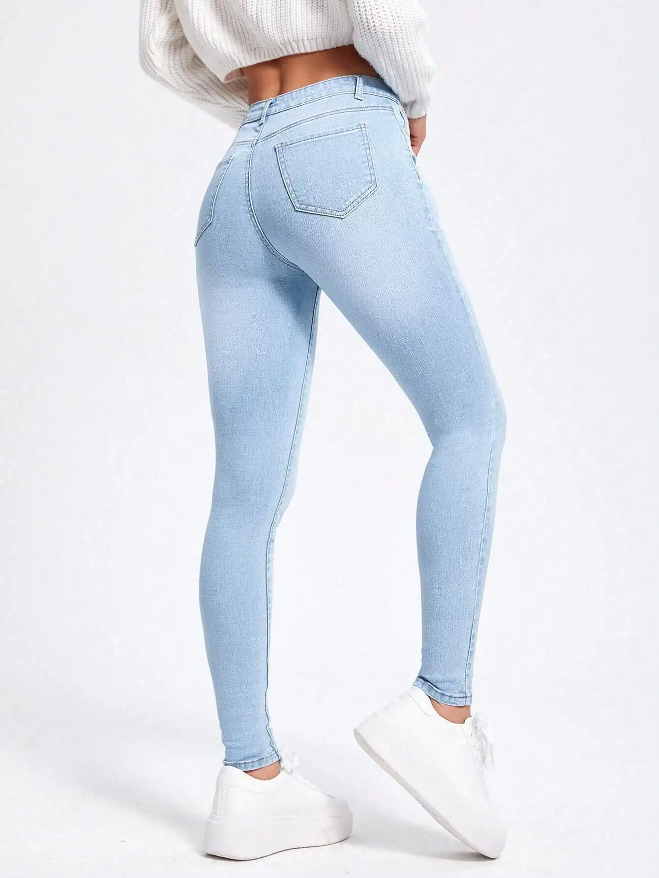 

Women's High Waist Skinny Jeans with Slant Pockets, Light Wash Denim, Stretchy Fit for Casual Wear