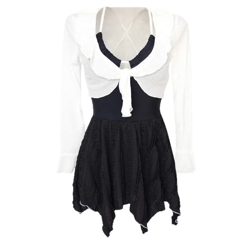 ชุดว่ายน้ำแบบเวสเทิร์นสำหรับผู้หญิง - ชุดว่ายน้ำแบบผูกเชือกมีกระโปรง ดีไซน์เรียบร้อยพร้อมผ้าคลุม ชุดว่ายน้ำเซ็กซี่เข้ารูปโชว์หลัง เหมาะสำหรับวันพักผ่อนที่ชายหาด