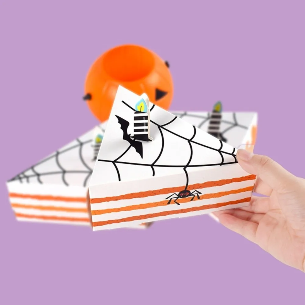 10 stks Spinnenweb Halloween Snoep Geschenkdoos Cartoon Bakkerij Driehoekige Taartdoos Creatieve Papieren Kaars Cookie Verpakking Gift