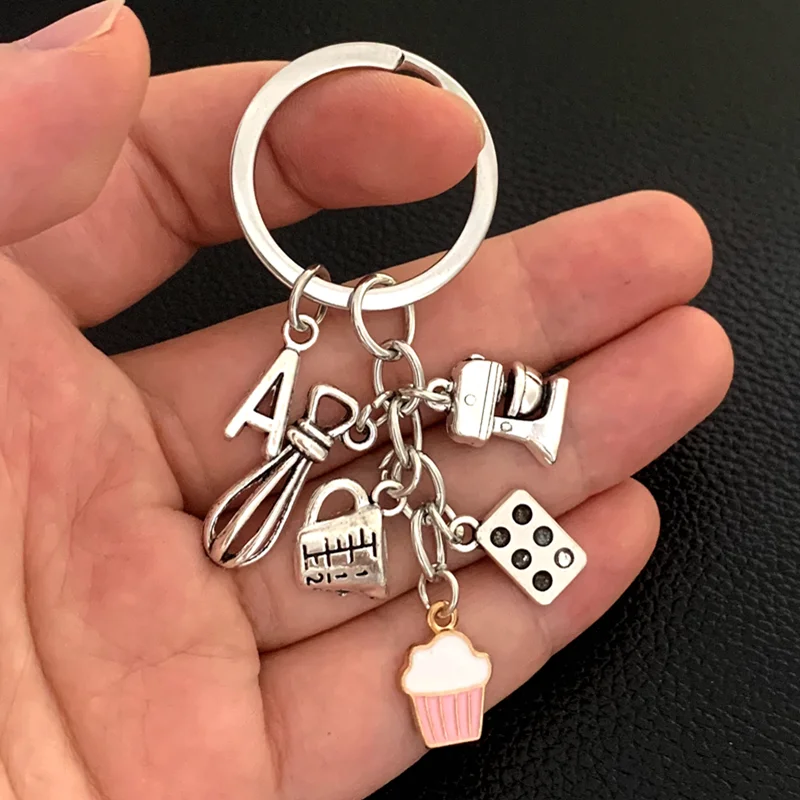 A-Z Letter Dessert Keychain Baking Key Ring Cake Egg Beater Blender Measuring Cup Moulds Key Chain For Dessert Chef Gift Jewelry