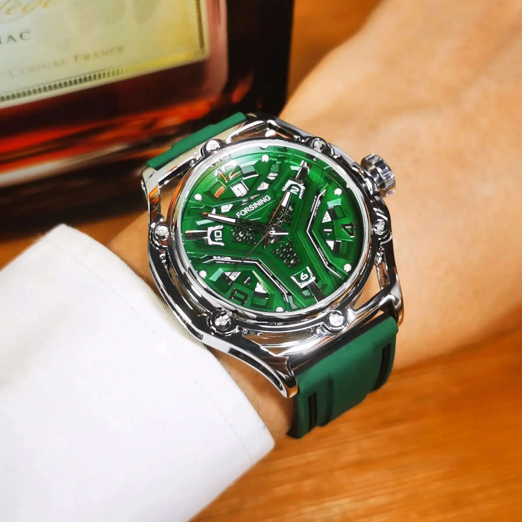 Forsining Sports Mechanical Watches Fashion Calendar Hollow Out Green Dial Automatic Mens Watch Luminous Hand Rubber Strap 2024