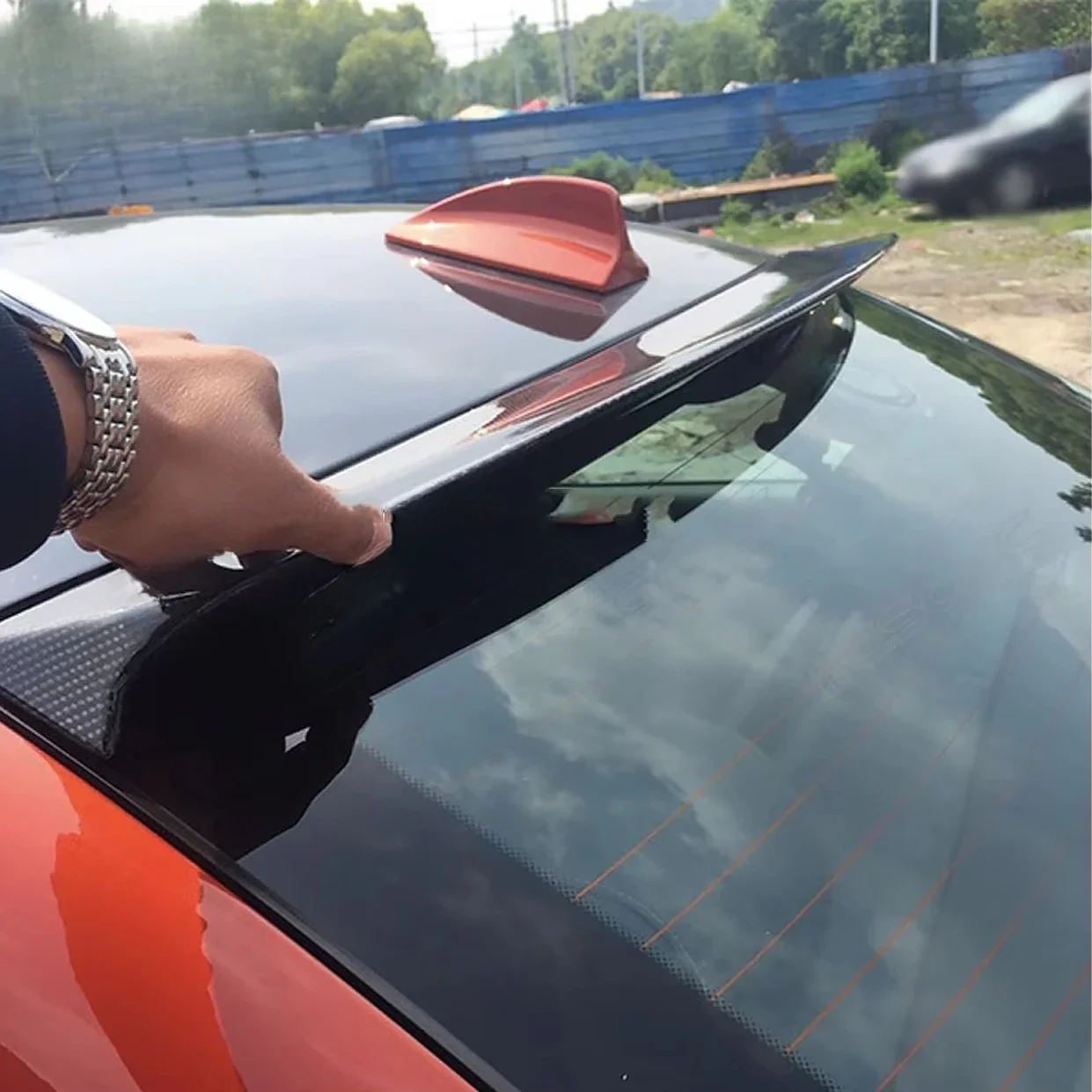 For  1 Series E82 Carbon Fiber Rear Trunk Lip Roof Spoiler Tail Wing Extension Modern Style Bumper New Condition